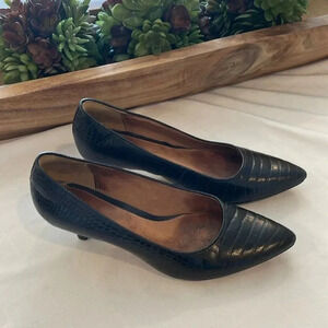 Clark’s 7.5 7.5M linvale jerica black alligator‎ embossed pumps heels EUC